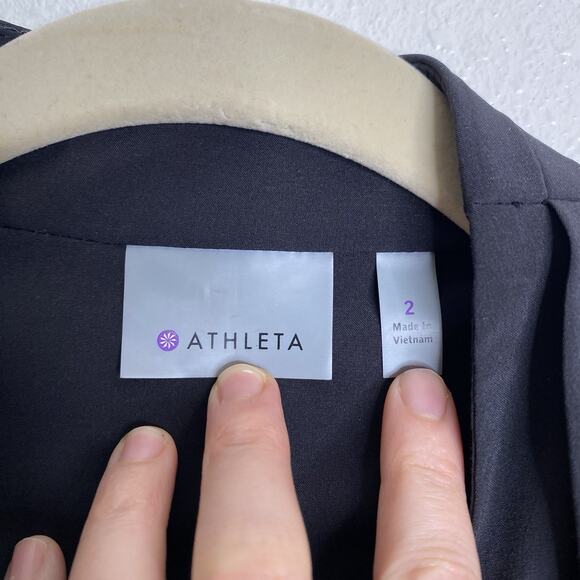 Athleta Dahlia Dress Faux Wrap Sleeveless Pockets A-Line‎ Casual Classic Black 2 - Picture 2 of 7